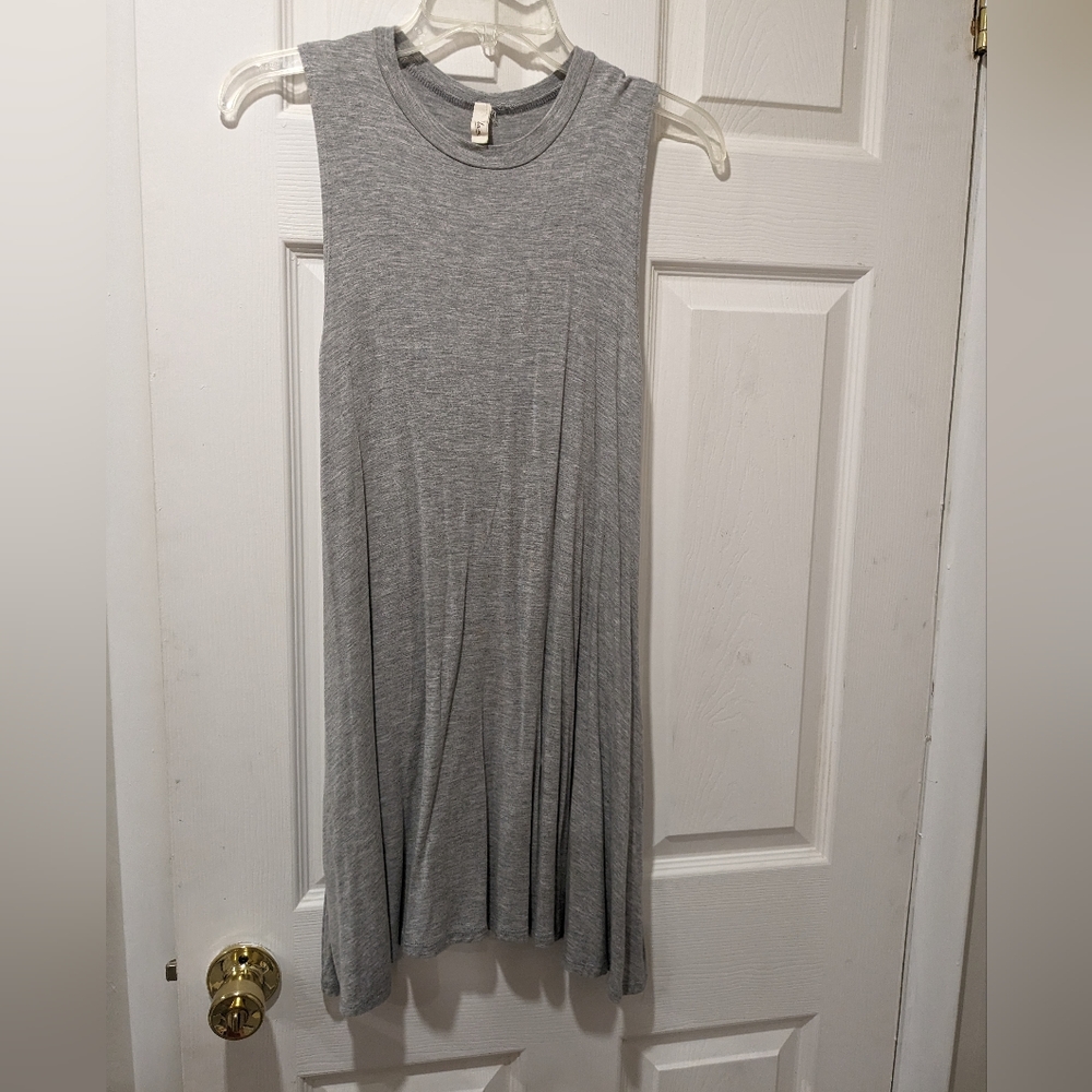 Elan Sleeveless Dress